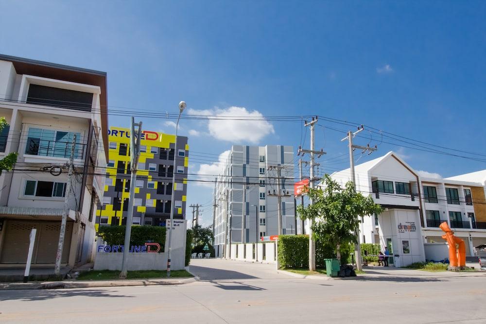 Fortune D Hotel Maesot Mae Сот Екстериор снимка