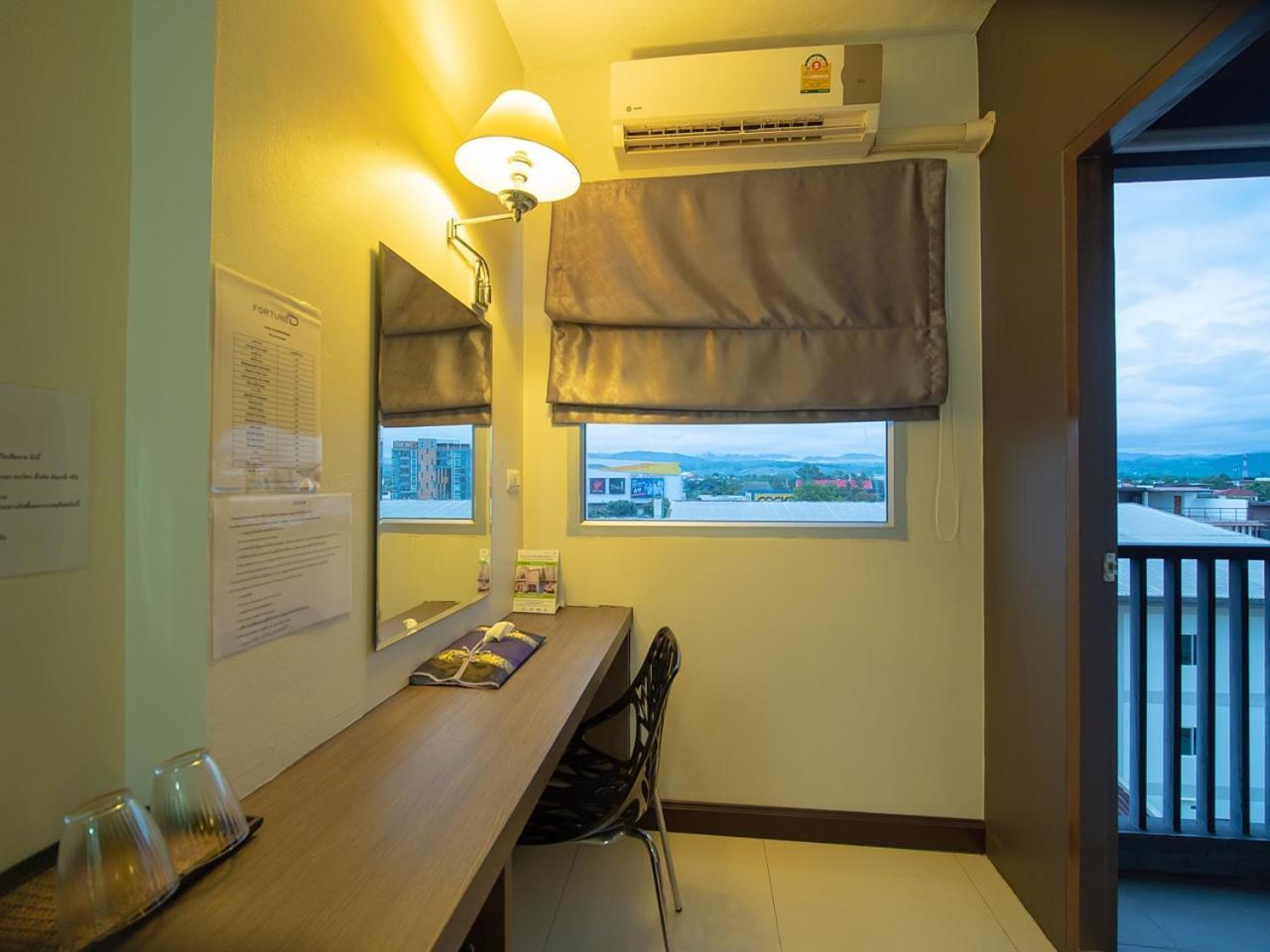 Fortune D Hotel Maesot Mae Сот Екстериор снимка