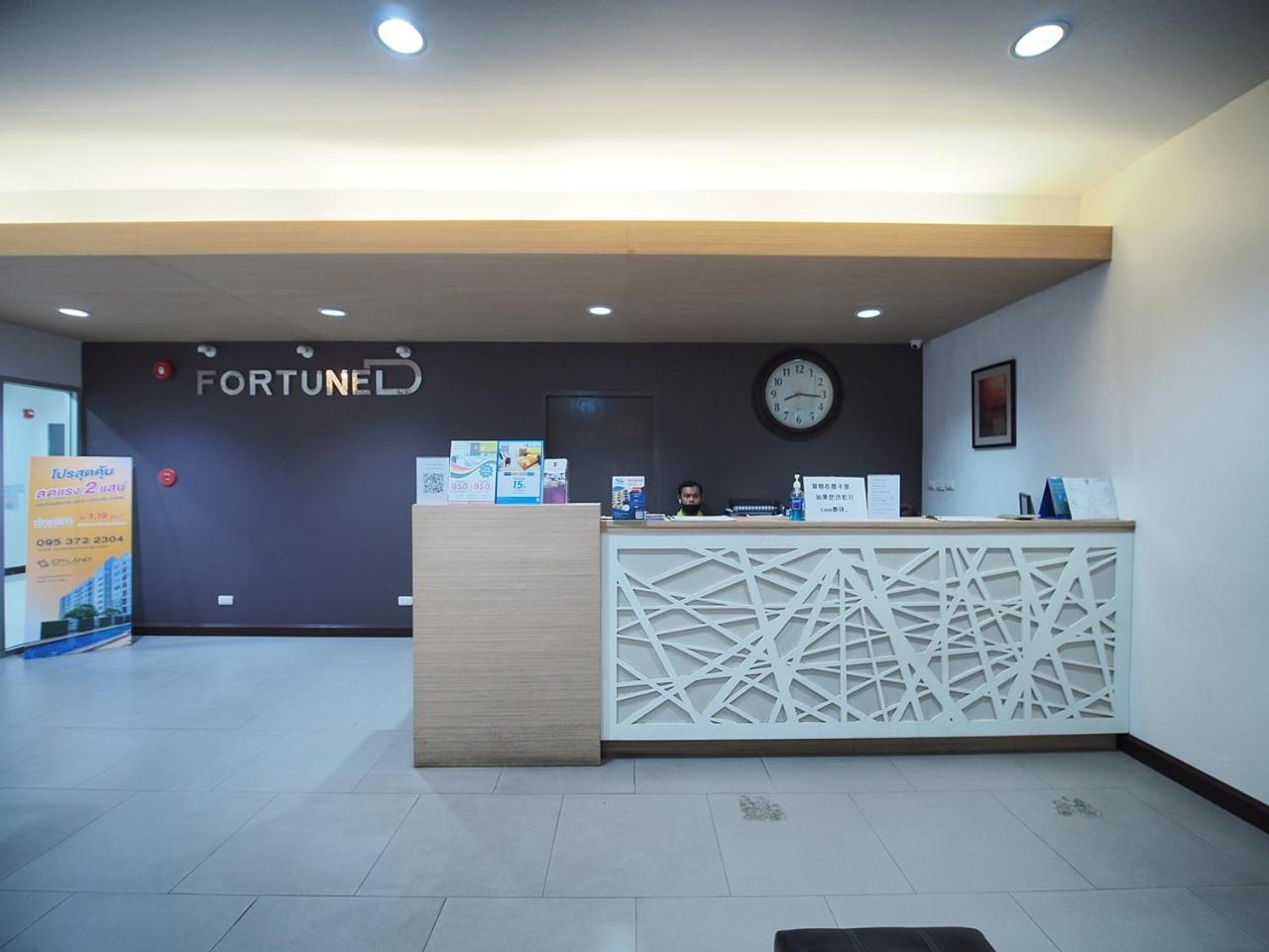 Fortune D Hotel Maesot Mae Сот Екстериор снимка