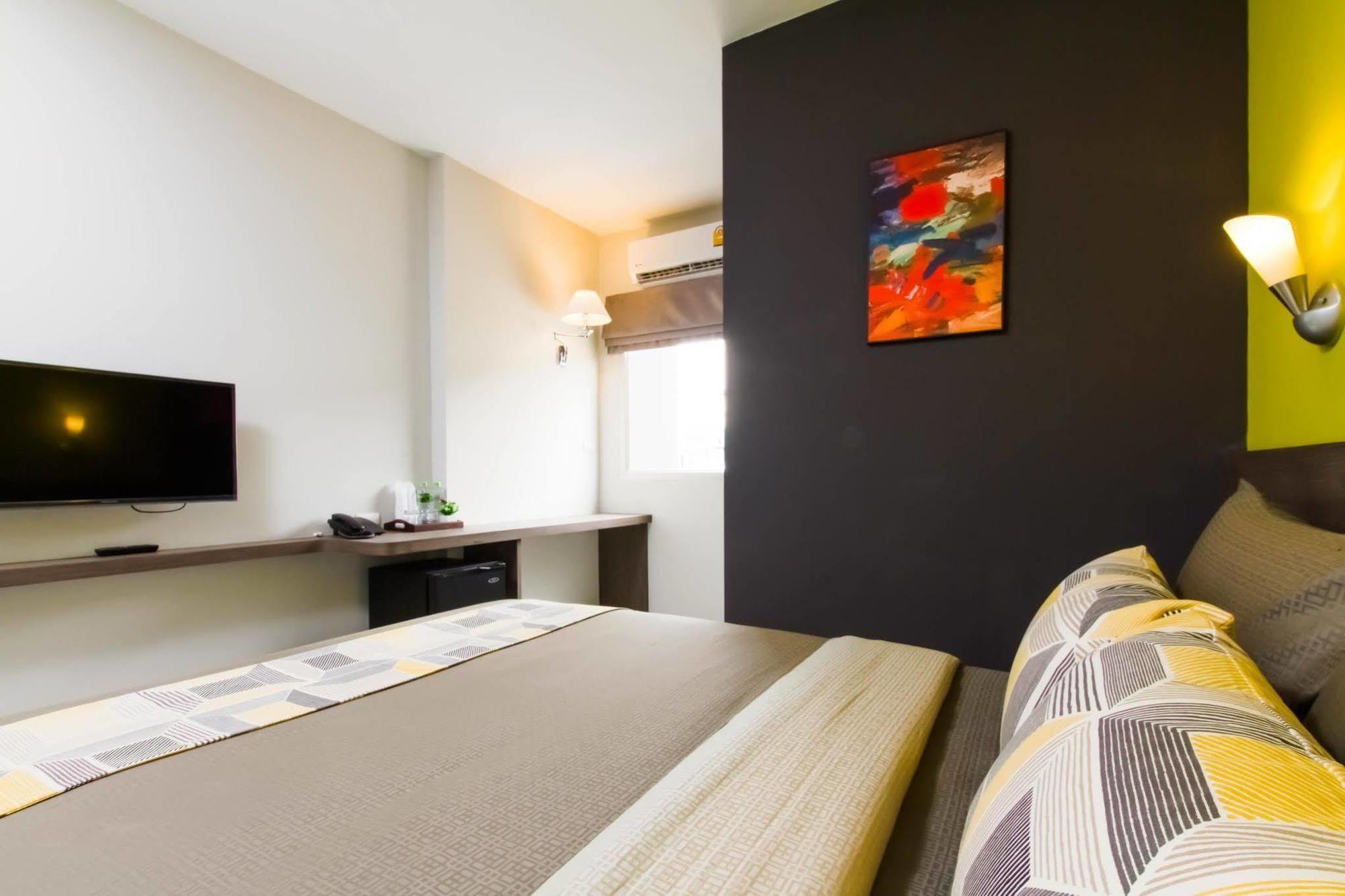 Fortune D Hotel Maesot Mae Сот Екстериор снимка