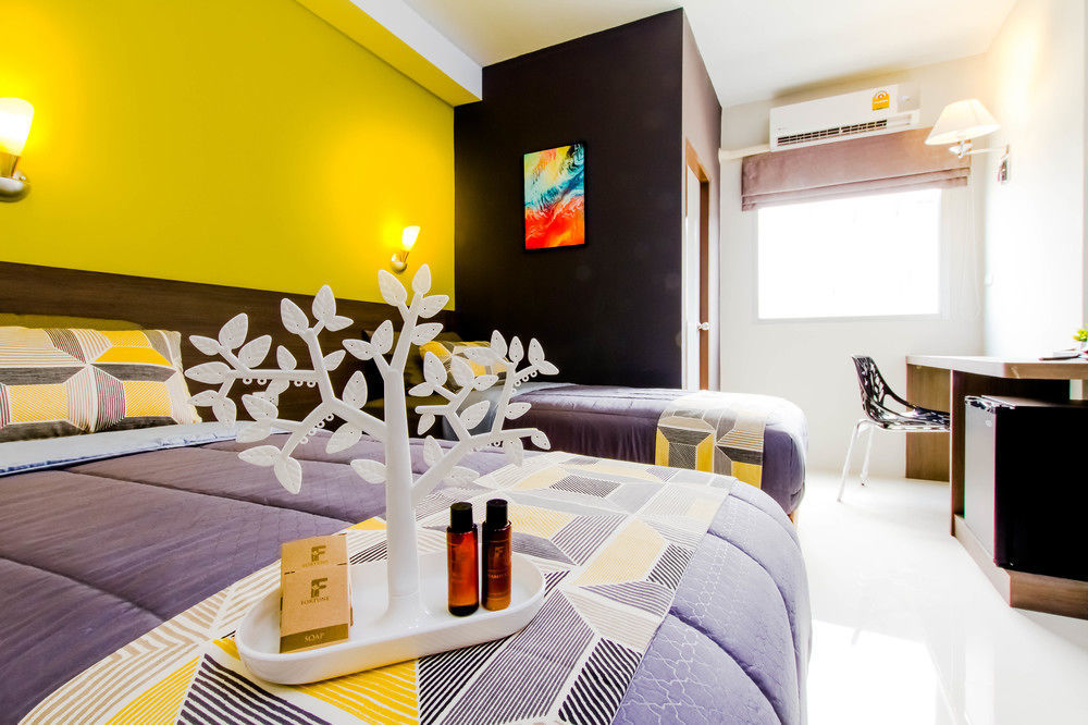 Fortune D Hotel Maesot Mae Сот Екстериор снимка